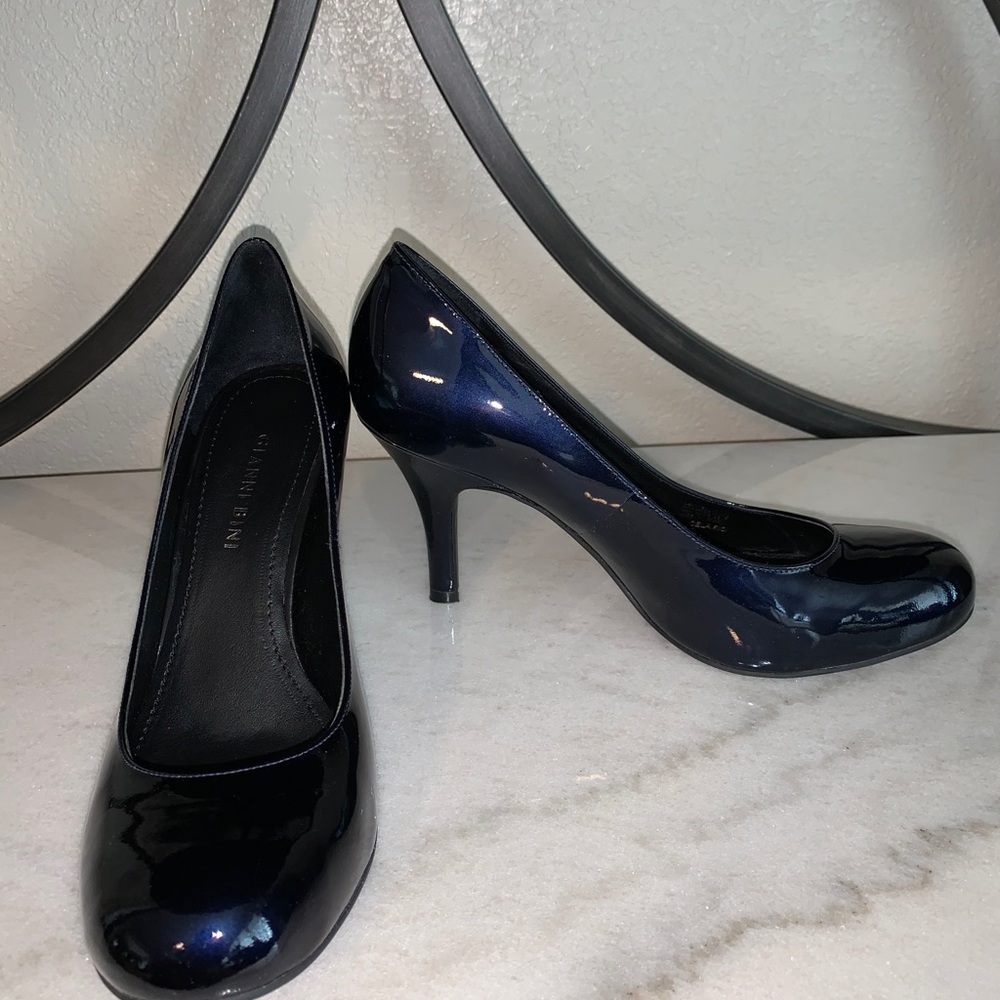 Gianni Bini Navy Blue Patent Leather Pumps